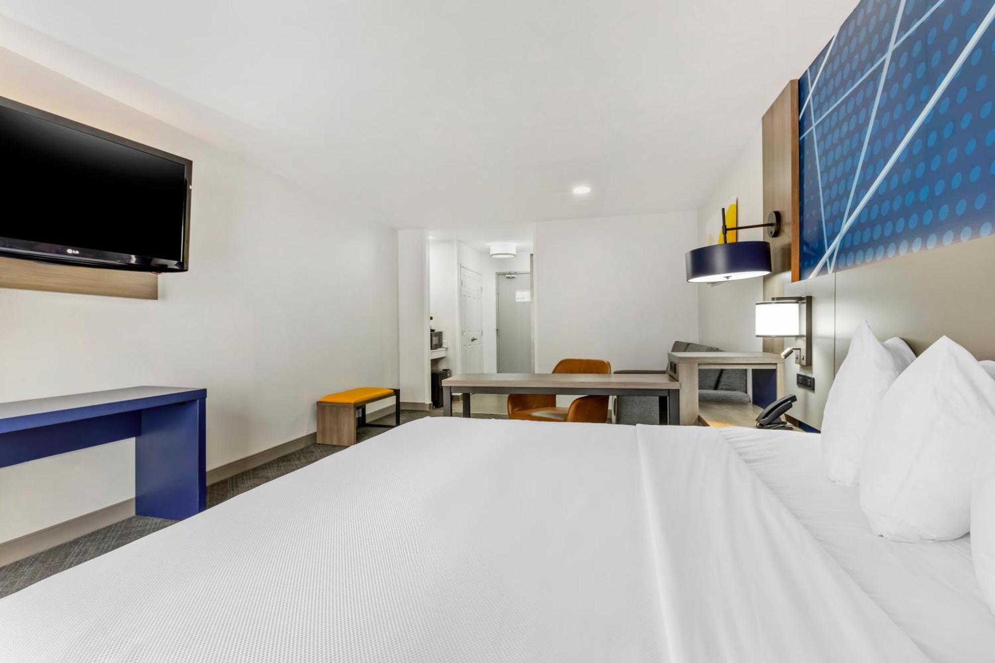 Comfort Inn & Suites Irving Las Colinas Dfw Exterior foto